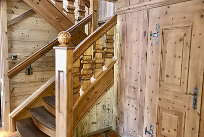 Chalet im alpinen Stil an der Skipiste