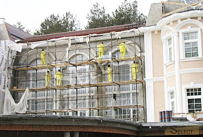 Luxurious palace in classical style with a lake